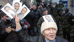 Куриный "марш несогласных" Изображение: Дни.ру