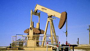 Нефть вышла на рекорд в 105 долларов Изображение: Дни.ру