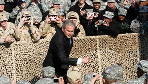 Буш принес в жертву 4000 человек Изображение: Дни.ру