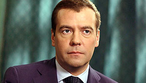 Медведев обещает чиновникам инфаркты Изображение: Дни.ру