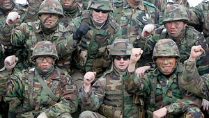 Ким Чен Ир обстрелял запад ракетами Изображение: Дни.ру