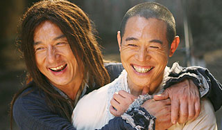 Джеки Чан впал в детство Изображение: Дни.ру