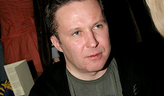 Режиссер "Бригады" разбил голову Изображение: Дни.ру