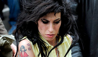 Эми Уайнхаус снова попала под арест Изображение: Дни.ру