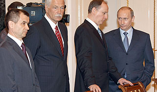 Путин поставил задачи своей команде Изображение: Дни.ру