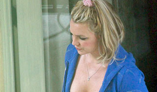 У Бритни Спирс опять округлился живот Изображение: Дни.ру