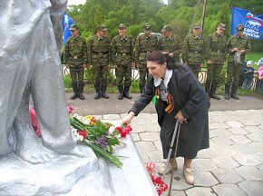 Годовщина трагедии в Матреновке Фото: bryanskobl.ru