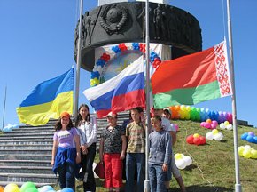 Фестиваль «Родник славянской дружбы» прошел в Климовском районе