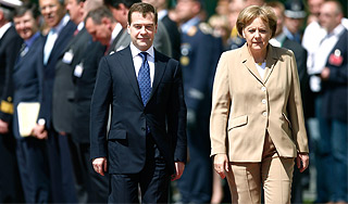 Медведев увидел в Германии добрый знак Изображение: Дни.ру