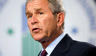 Джорджа Буша готовят к импичменту Изображение: Дни.ру