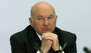 Лужков ответил на нападки Грузии Изображение: Дни.ру