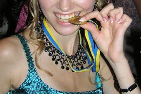 В Брянске чествуют "золотых" медалистов