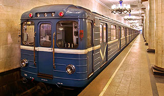 Поезд в метро Петербурга лишил мужчину ноги Изображение: Дни.ру