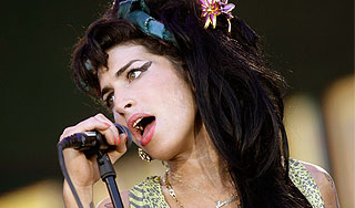 Эми Уайнхаус на грани смерти Изображение: Дни.ру