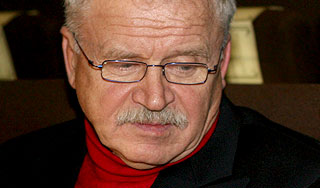 Огонь ранил сына известного актера Изображение: Дни.ру