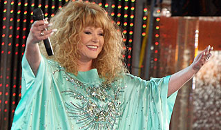 Алла Пугачева стала невестой Изображение: Дни.ру