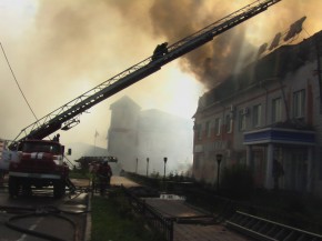 Выгорел офис телекомпании "РЕН-ТВ-Брянск"