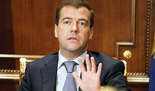 Медведев запретил "кошмарить" малый бизнес Изображение: Дни.ру