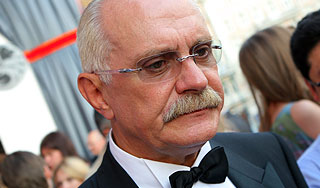 Никита Михалков пострадал на съемках Изображение: Дни.ру