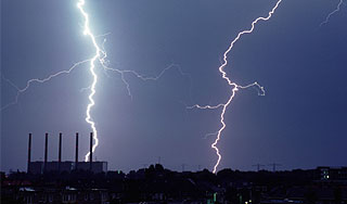 В Норвегии молния поразила сотню человек Изображение: Дни.ру