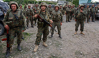 Грузия нанесла новый удар по миротворцам Грузия нанесла новый удар по миротворцам / Изображение: Дни.ру