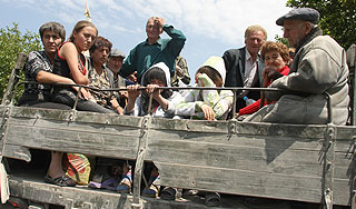 Россия поможет каждой осетинской семье Россия поможет каждой осетинской семье / Изображение: Дни.ру