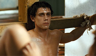 Режиссер распял артиста на кресте Режиссер распял артиста на кресте / Изображение: Дни.ру