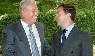 Медведев не допустит войны в Молдавии Медведев не допустит войны в Молдавии / Изображение: Дни.ру