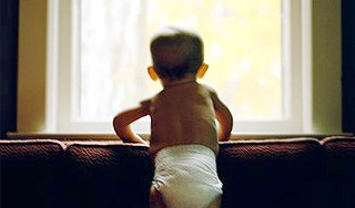 Подгузник спас младенца от смерти Подгузник спас младенца от смерти / Изображение: Дни.ру