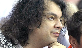 Филиппа Киркорова заперли в самолете Филиппа Киркорова заперли в самолете / Изображение: Дни.ру