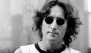 Женщин Джона Леннона выставят напоказ Женщин Джона Леннона выставят напоказ / Изображение: Дни.ру