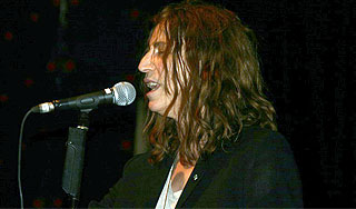 Патти Смит отказалась петь при ребенке Патти Смит отказалась петь при ребенке