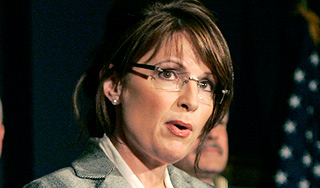 Скандальные снимки партнерши Маккейна Скандальные снимки партнерши Маккейна