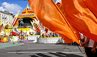 Праздничные дни в Москве радуют теплом Праздничные дни в Москве радуют теплом