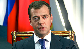 Медведев отметил день нефтяника Медведев отметил день нефтяника