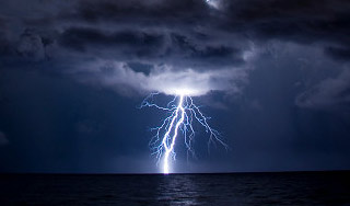 Флорида встречает ураган-убийцу Флорида встречает ураган-убийцу