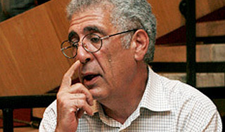 Лев Новоженов ждет от кино сюрпризов Лев Новоженов ждет от кино сюрпризов