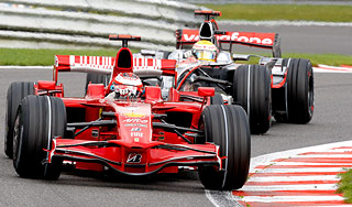 Новый скандал расколол "Формулу-1" Новый скандал расколол "Формулу-1"