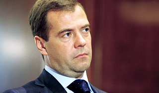 Медведев предложил изменить мир Медведев предложил изменить мир