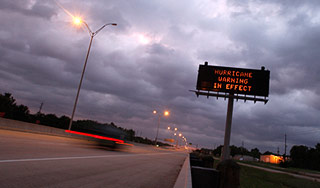 Ураган "Айк" обрушился на Техас Ураган "Айк" обрушился на Техас