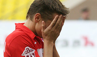 Футболисты "Москвы" сломили "Спартак" Футболисты "Москвы" сломили "Спартак"