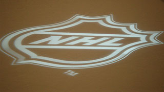 НХЛ собирается "открывать Европу" НХЛ собирается "открывать Европу"