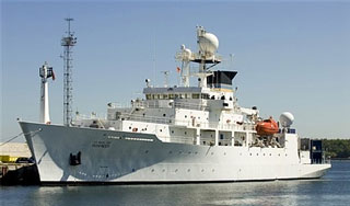 Военный корабль США прибыл в Крым Военный корабль США прибыл в Крым