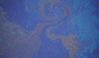 В московской воде обнаружили нефть В московской воде обнаружили нефть