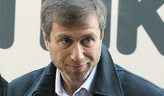 Абрамович стал жертвой папарацци Абрамович стал жертвой папарацци