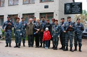 Они идут на войну Фото Алексея МАКАРЕЕВА, пресс-служба УВД по Брянской области