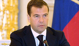 Медведев успокоил финансовый рынок Медведев успокоил финансовый рынок