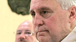 Тренер из НХЛ убежал в Омск Тренер из НХЛ убежал в Омск