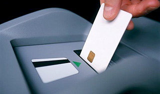 Россиянам дадут банковские карты будущего Россиянам дадут банковские карты будущего