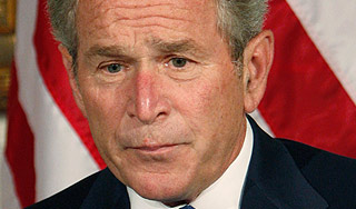 Джорджа Буша обвинили главных бедах Джорджа Буша обвинили главных бедах